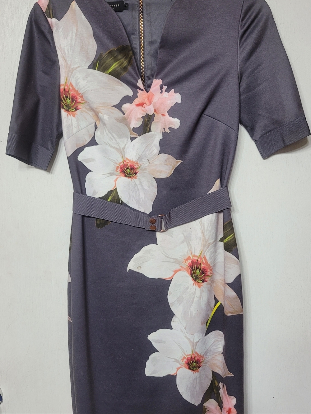 Ted Baker Gray Floral-Print Sheath Dress with Belt - Picture 7 of 9